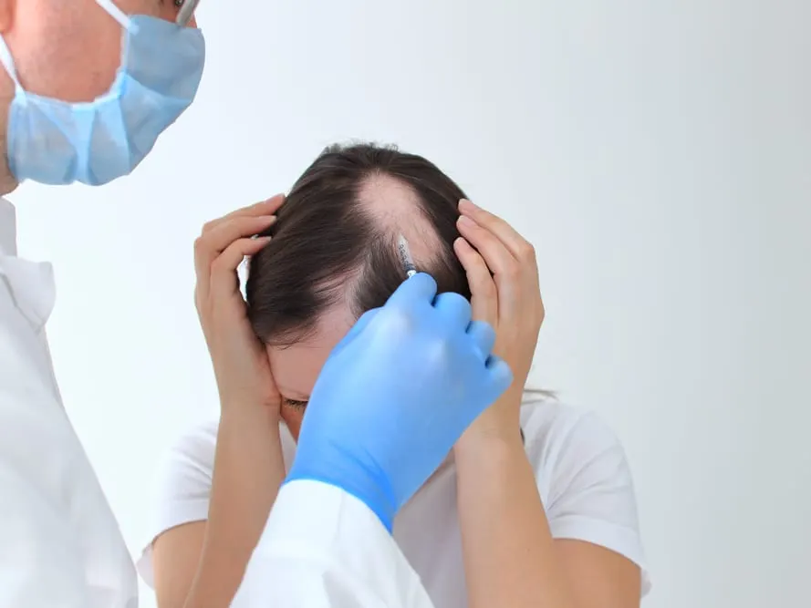 Patient gets PRP injections for alopecia areata in San Antonio